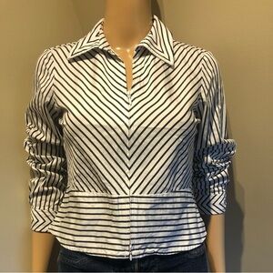 Jones of New York peplum signature striped zip up collared shirt